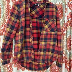BDG Flannel Women’s Small TTS
